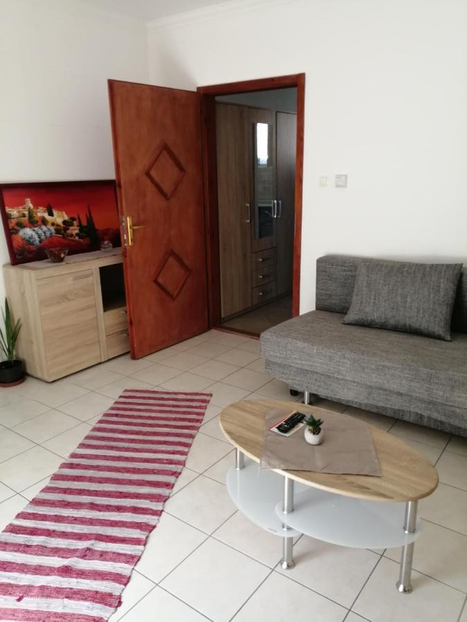 Apartman Pávai Hajdúszoboszló Exterior foto