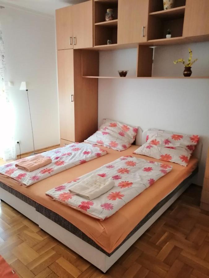 Apartman Pávai Hajdúszoboszló Exterior foto