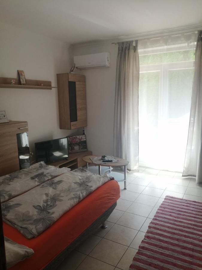 Apartman Pávai Hajdúszoboszló Exterior foto