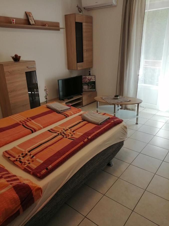Apartman Pávai Hajdúszoboszló Exterior foto
