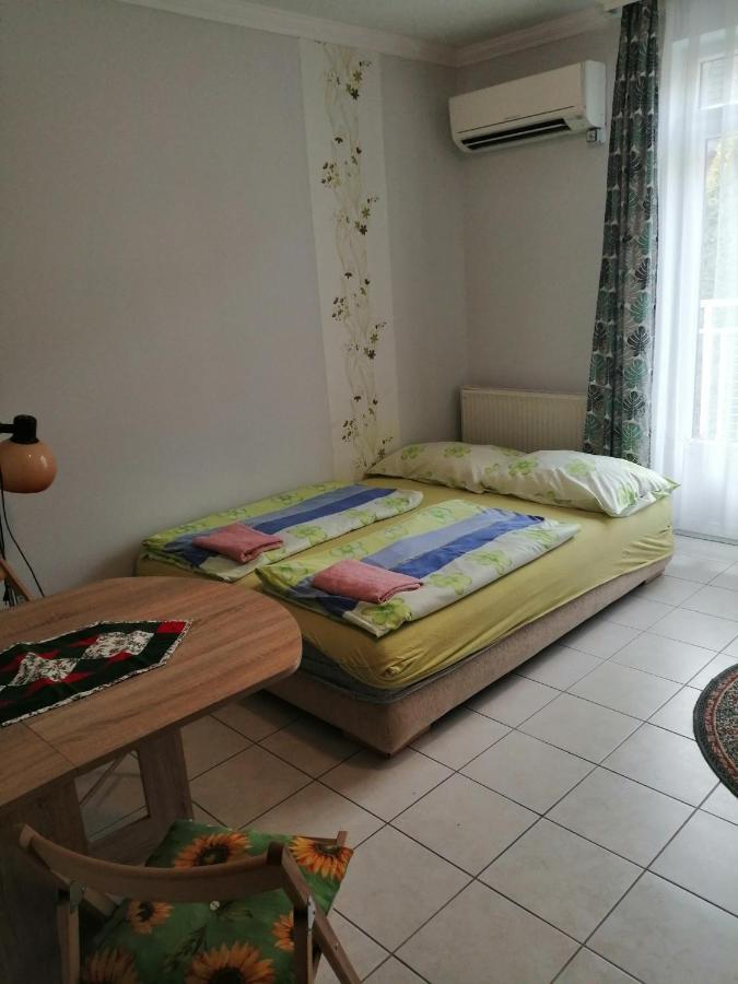Apartman Pávai Hajdúszoboszló Exterior foto